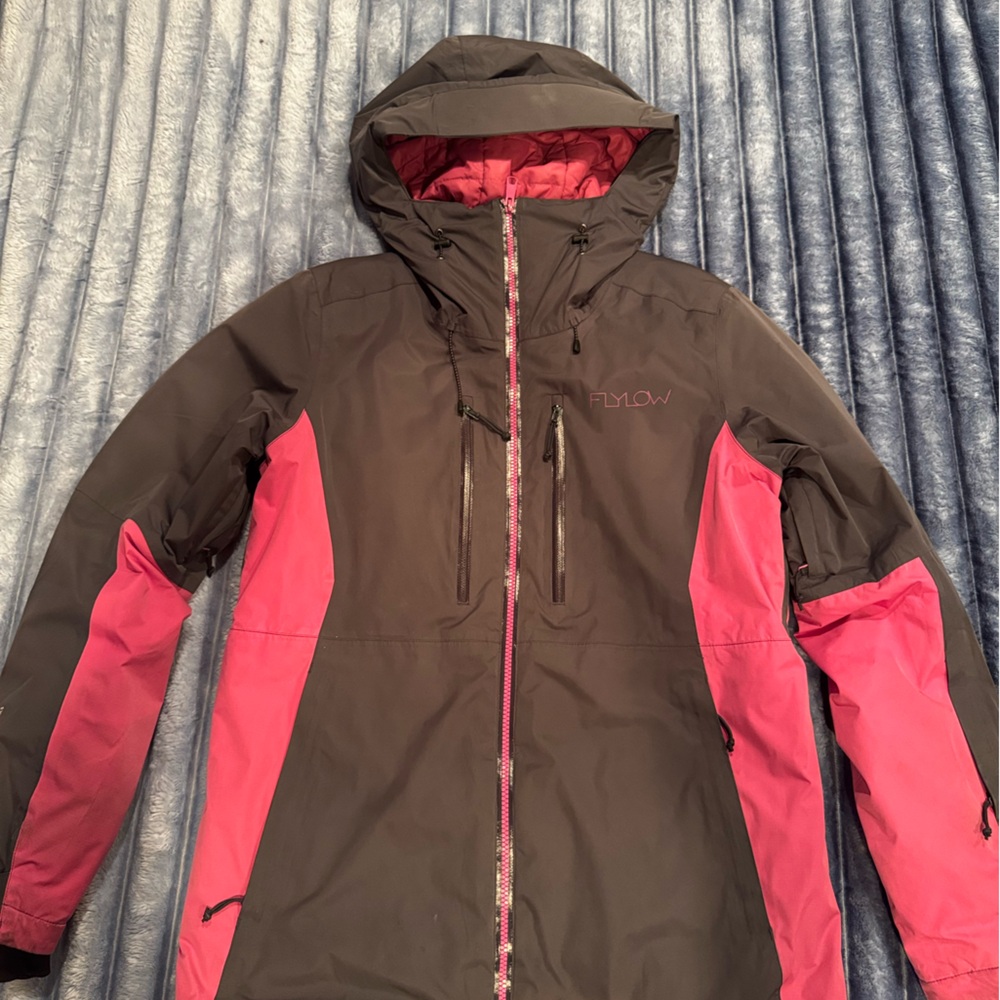 Flylow Women's Snow Jacket - Black and Pink